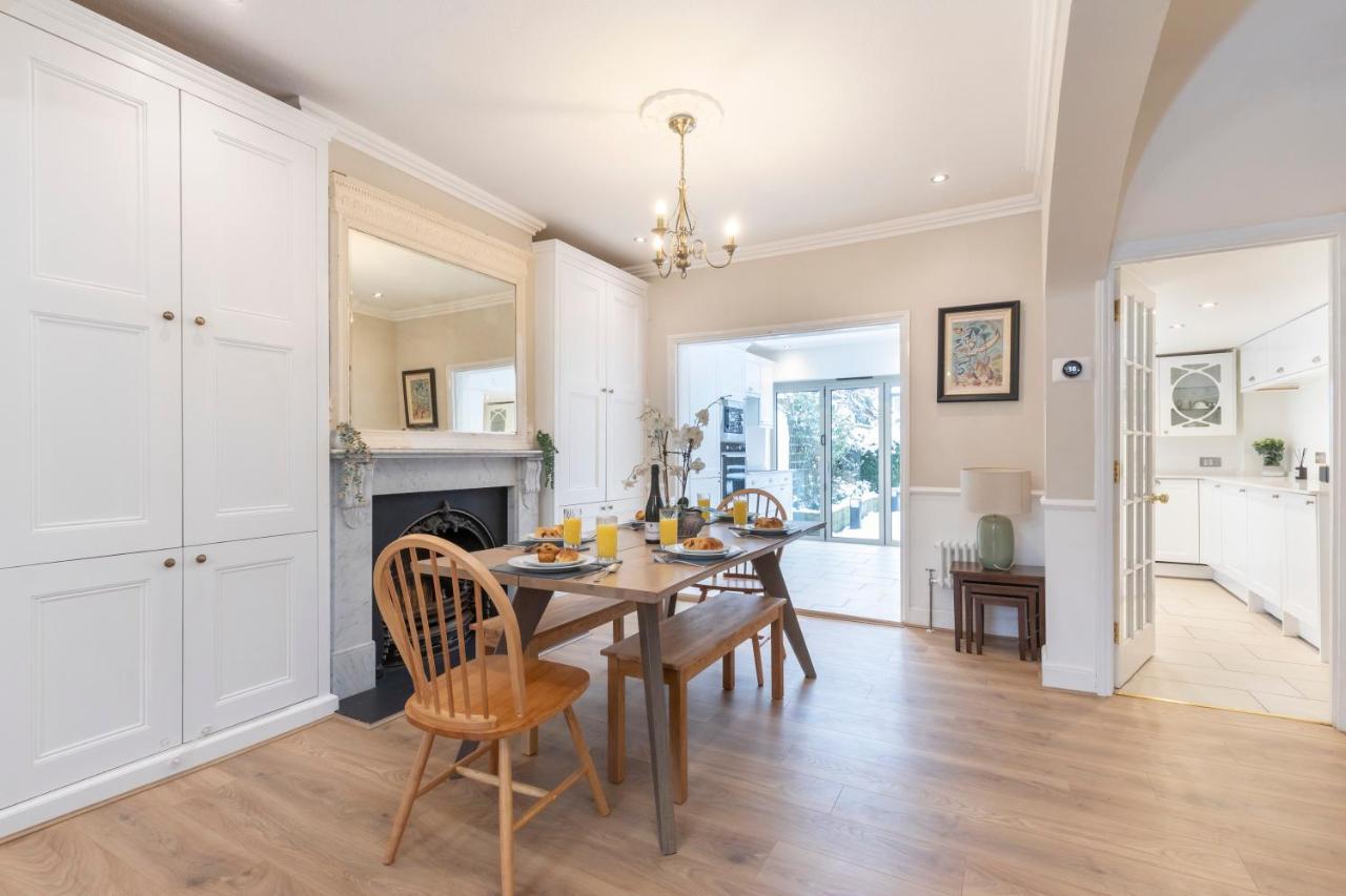 Beautiful 4 Bedroom Home Τσέλτενχαμ Εξωτερικό φωτογραφία